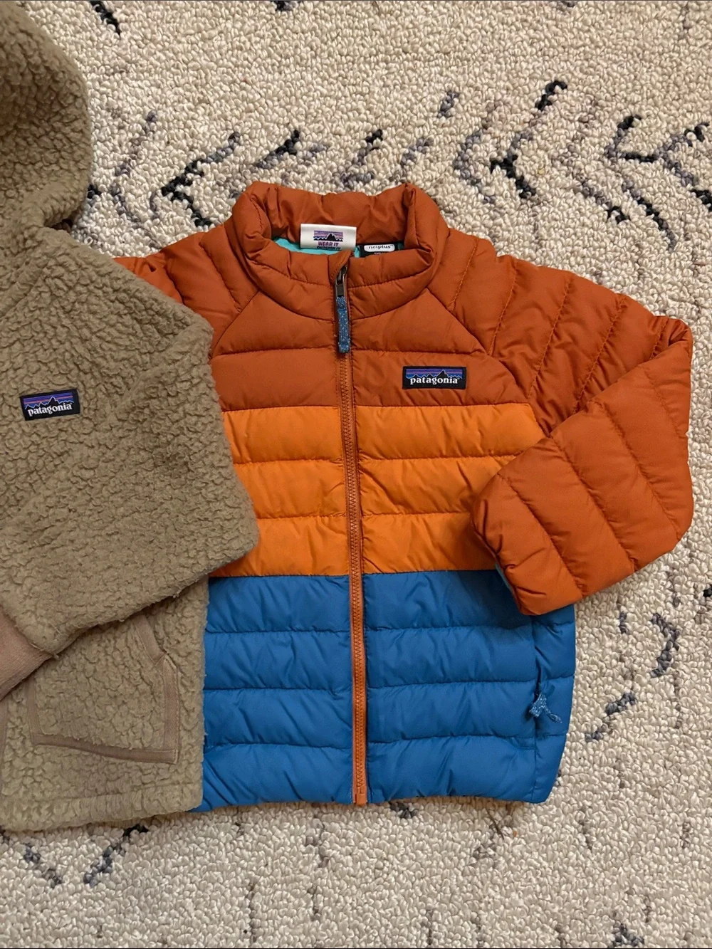 Patagonia Kids Puffer Jacket & Tan Sherpa Hoodie (3T)